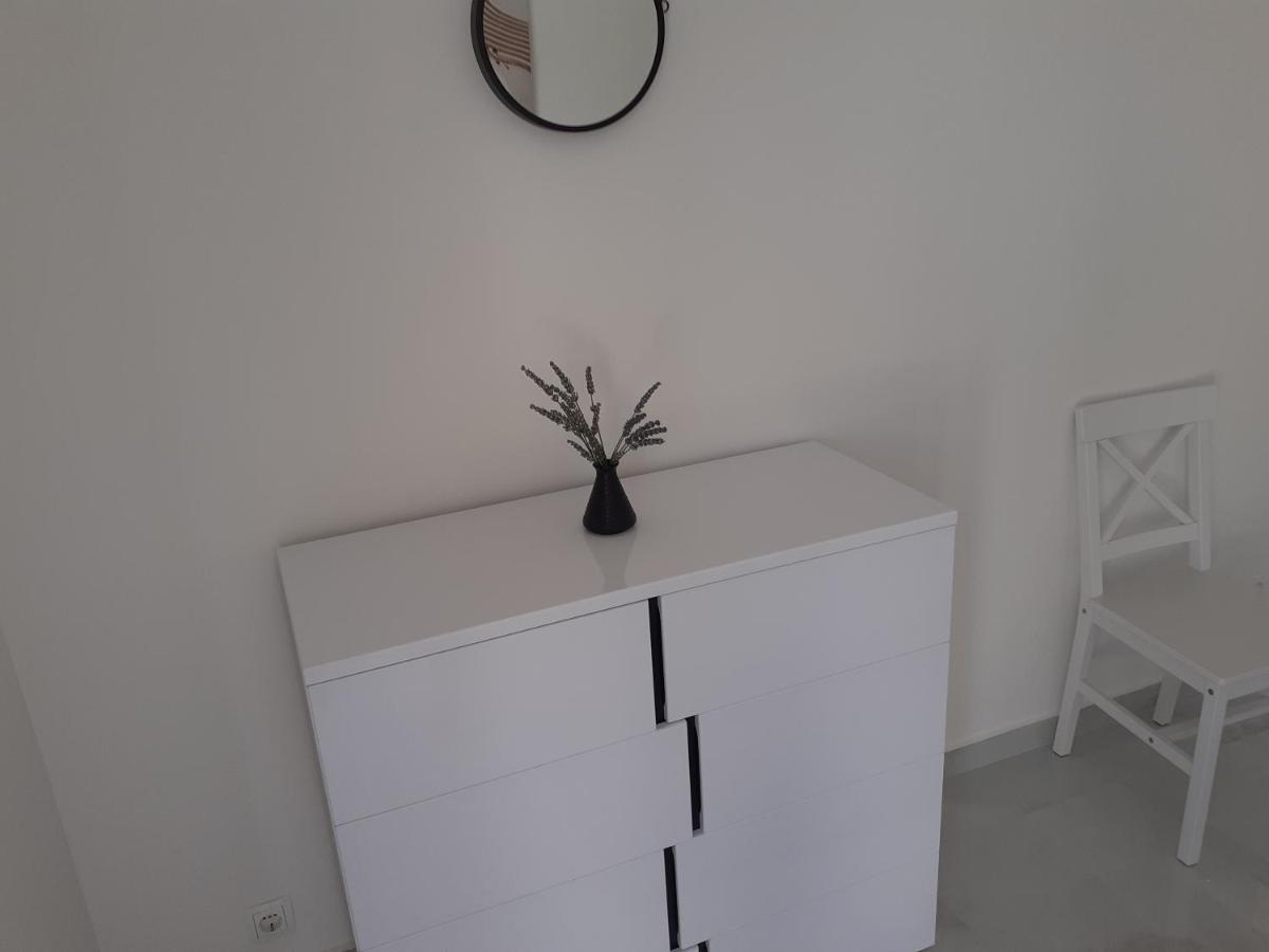 Apartmani Miletic Jelsa  Exterior foto